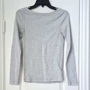 Gap Striped White And Gray Boatneck Long Sleeve Shirt - Size XS